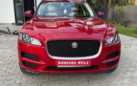 Jaguar F-Pace, 2018 год, 1 990 000 рублей, 7 фотография