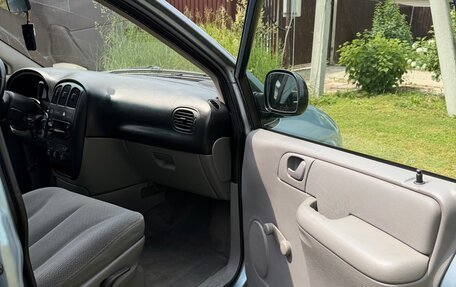 Dodge Caravan IV, 2005 год, 580 000 рублей, 23 фотография