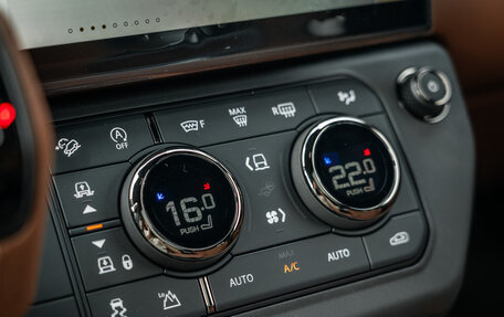Land Rover Defender II, 2026 год, 27 500 000 рублей, 30 фотография