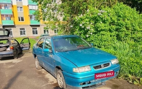 SEAT Toledo III, 1996 год, 70 000 рублей, 2 фотография