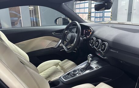 Audi TT, 2016 год, 3 800 000 рублей, 5 фотография