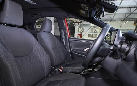 Toyota Yaris, 2020 год, 1 699 000 рублей, 9 фотография