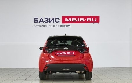 Toyota Yaris, 2020 год, 1 699 000 рублей, 6 фотография
