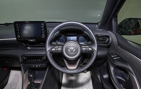Toyota Yaris, 2020 год, 1 699 000 рублей, 13 фотография