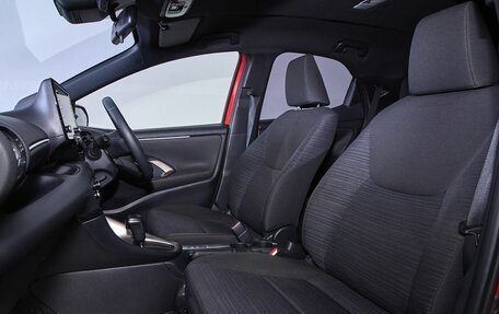 Toyota Yaris, 2020 год, 1 699 000 рублей, 15 фотография
