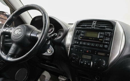 Toyota RAV4, 2005 год, 1 049 000 рублей, 16 фотография