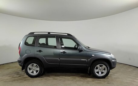 Chevrolet Niva I рестайлинг, 2016 год, 695 000 рублей, 5 фотография