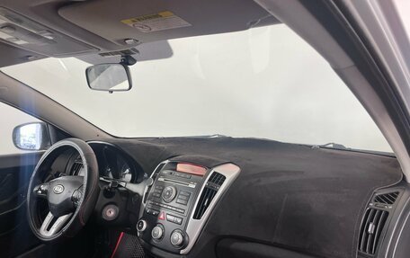 KIA cee'd I рестайлинг, 2010 год, 620 000 рублей, 11 фотография