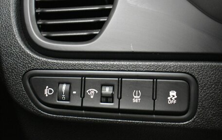 KIA Rio IV, 2021 год, 1 799 000 рублей, 8 фотография