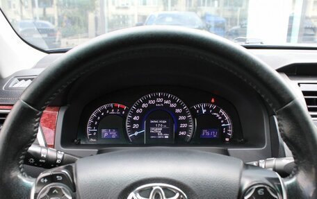 Toyota Camry, 2012 год, 1 350 000 рублей, 14 фотография
