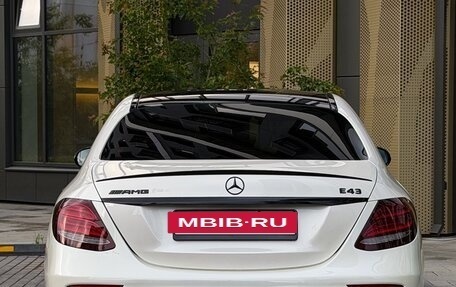 Mercedes-Benz E-Класс AMG, 2016 год, 4 150 000 рублей, 4 фотография