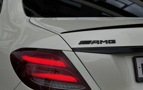 Mercedes-Benz E-Класс AMG, 2016 год, 4 150 000 рублей, 22 фотография