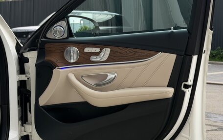 Mercedes-Benz E-Класс AMG, 2016 год, 4 150 000 рублей, 29 фотография