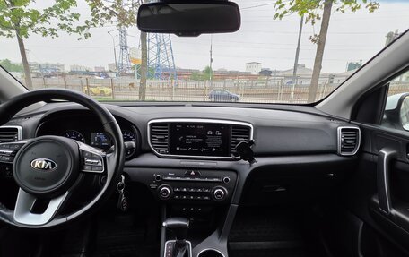 KIA Sportage IV рестайлинг, 2020 год, 2 419 000 рублей, 7 фотография