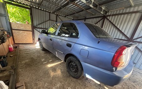 Hyundai Accent II, 2004 год, 200 000 рублей, 4 фотография