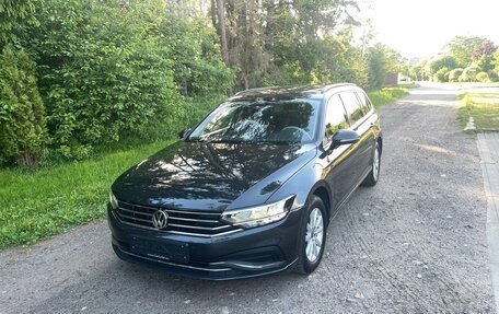 Volkswagen Passat B8 рестайлинг, 2023 год, 2 850 000 рублей, 2 фотография