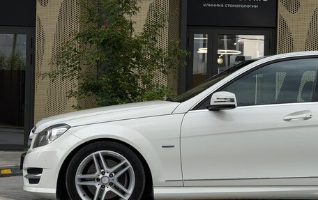 Mercedes-Benz C-Класс, 2011 год, 1 990 000 рублей, 13 фотография