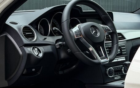 Mercedes-Benz C-Класс, 2011 год, 1 990 000 рублей, 22 фотография