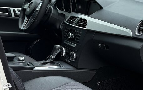 Mercedes-Benz C-Класс, 2011 год, 1 990 000 рублей, 35 фотография