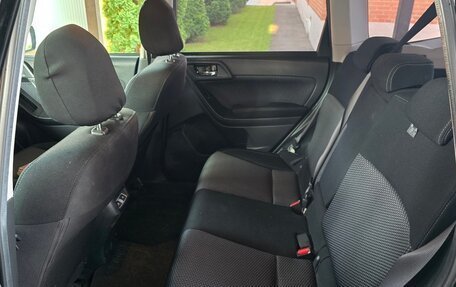 Subaru Forester, 2017 год, 1 880 000 рублей, 9 фотография