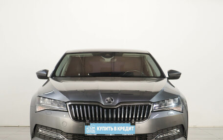 Skoda Superb III рестайлинг, 2022 год, 3 529 000 рублей, 2 фотография