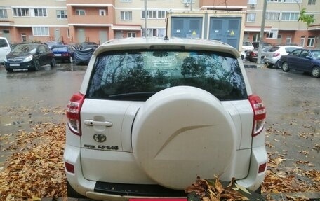 Toyota RAV4, 2011 год, 1 400 000 рублей, 2 фотография