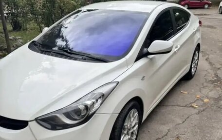 Hyundai Elantra V, 2013 год, 870 000 рублей, 2 фотография