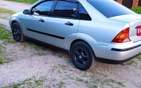 Ford Focus IV, 2003 год, 385 000 рублей, 2 фотография
