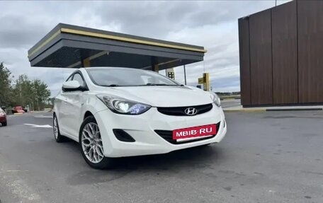 Hyundai Elantra V, 2013 год, 870 000 рублей, 3 фотография