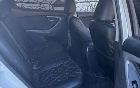 Hyundai Elantra V, 2013 год, 870 000 рублей, 9 фотография
