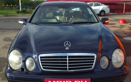 Mercedes-Benz CLK-Класс, 2000 год, 500 000 рублей, 2 фотография