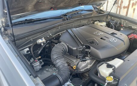 Toyota Land Cruiser Prado 120 рестайлинг, 2007 год, 4 000 000 рублей, 1 фотография