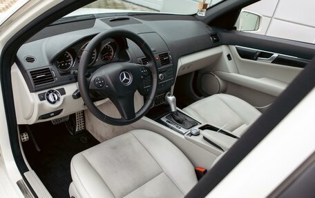 Mercedes-Benz C-Класс, 2011 год, 1 095 000 рублей, 13 фотография