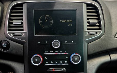 Renault Megane IV, 2018 год, 1 370 000 рублей, 17 фотография