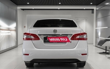 Nissan Sentra, 2016 год, 880 000 рублей, 6 фотография