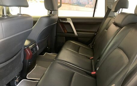 Toyota Land Cruiser Prado 150 рестайлинг 2, 2016 год, 3 801 018 рублей, 9 фотография