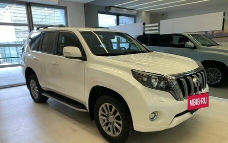 Toyota Land Cruiser Prado 150 рестайлинг 2, 2016 год, 3 801 018 рублей, 3 фотография