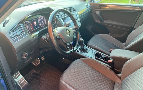 Volkswagen Tiguan II, 2018 год, 1 890 000 рублей, 11 фотография