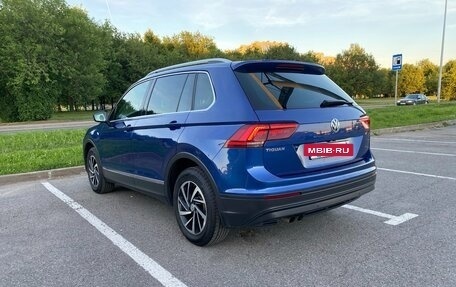 Volkswagen Tiguan II, 2018 год, 1 890 000 рублей, 5 фотография