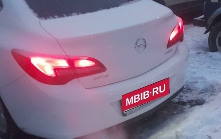 Opel Astra J, 2014 год, 500 000 рублей, 23 фотография