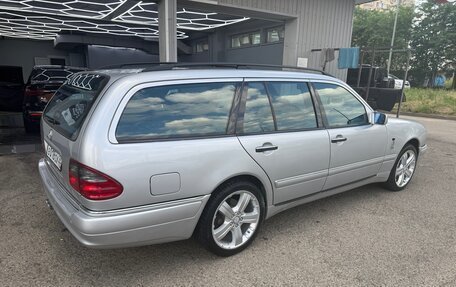 Mercedes-Benz E-Класс, 1999 год, 750 000 рублей, 4 фотография