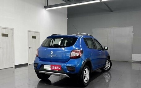 Renault Sandero II рестайлинг, 2020 год, 1 225 000 рублей, 2 фотография
