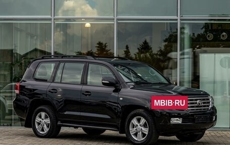 Toyota Land Cruiser 200, 2010 год, 2 995 000 рублей, 3 фотография