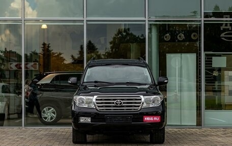 Toyota Land Cruiser 200, 2010 год, 2 995 000 рублей, 2 фотография