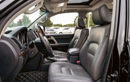 Toyota Land Cruiser 200, 2010 год, 2 995 000 рублей, 11 фотография