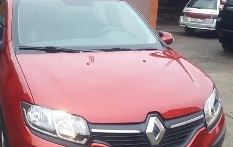 Renault Sandero II рестайлинг, 2015 год, 990 000 рублей, 2 фотография
