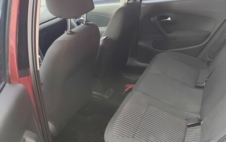 Volkswagen Polo VI (EU Market), 2013 год, 750 000 рублей, 4 фотография