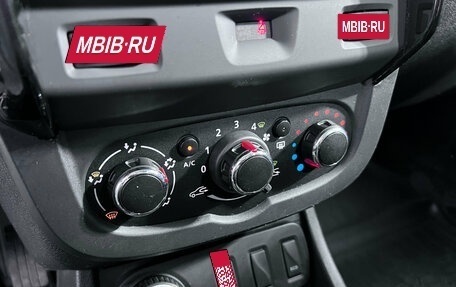 Renault Duster I рестайлинг, 2019 год, 1 297 000 рублей, 15 фотография