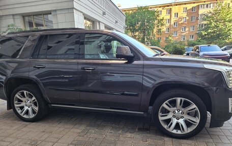 Cadillac Escalade IV, 2016 год, 3 600 000 рублей, 4 фотография