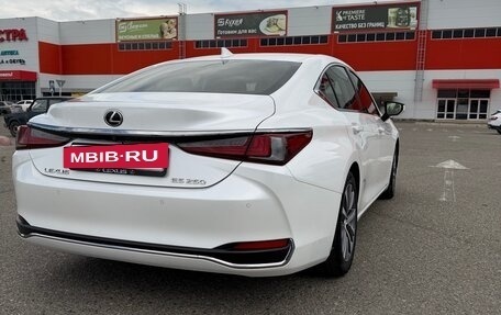 Lexus ES VII, 2018 год, 4 200 000 рублей, 5 фотография